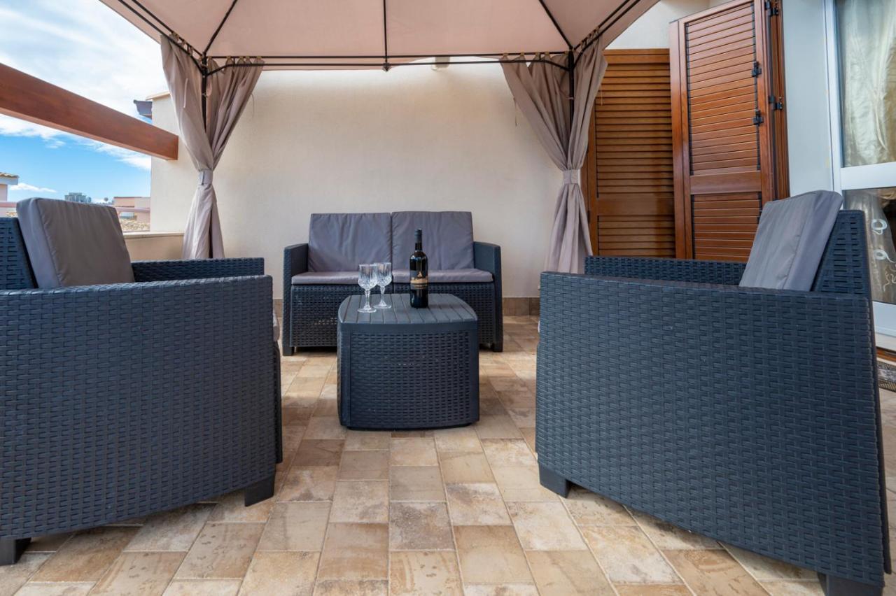 Villa Tonnara Vista Mare - Siciliavacanza 阿沃拉 外观 照片