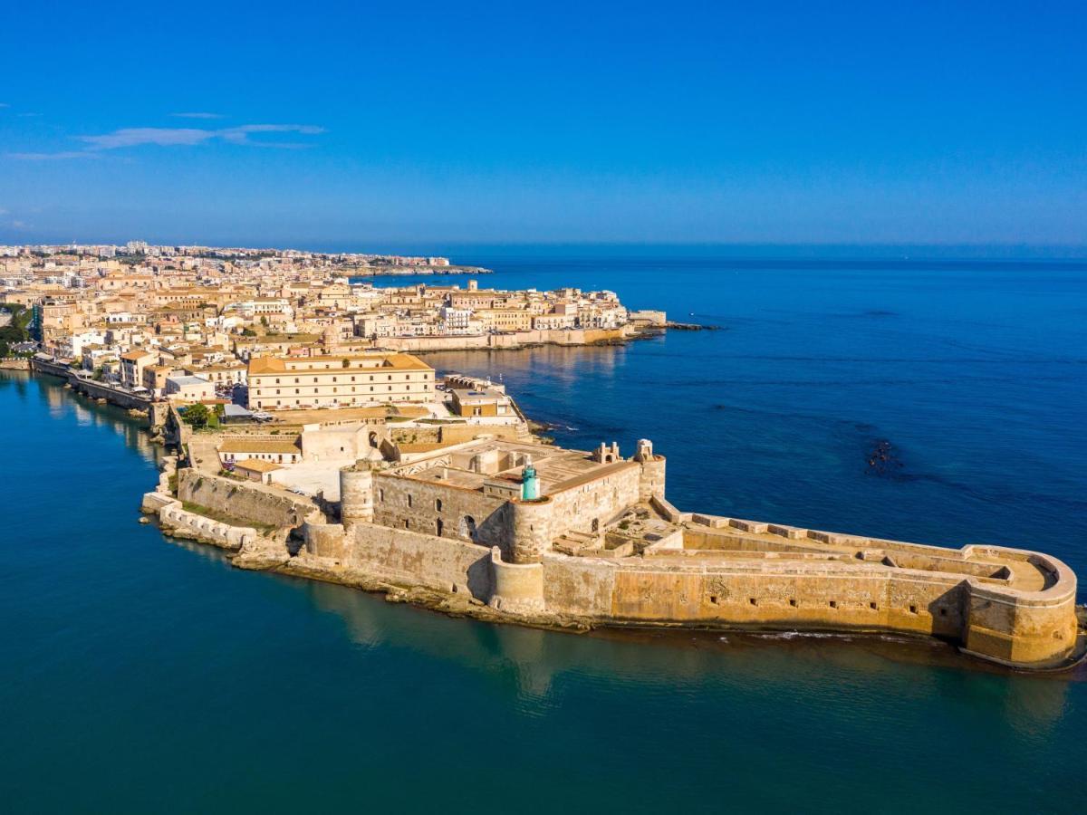 Villa Tonnara Vista Mare - Siciliavacanza 阿沃拉 外观 照片